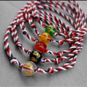 Gelang tridatu batu tibet mantra aura Gelang tridatu asli bali  Gelang tridatu satu batu tibet mantra aura