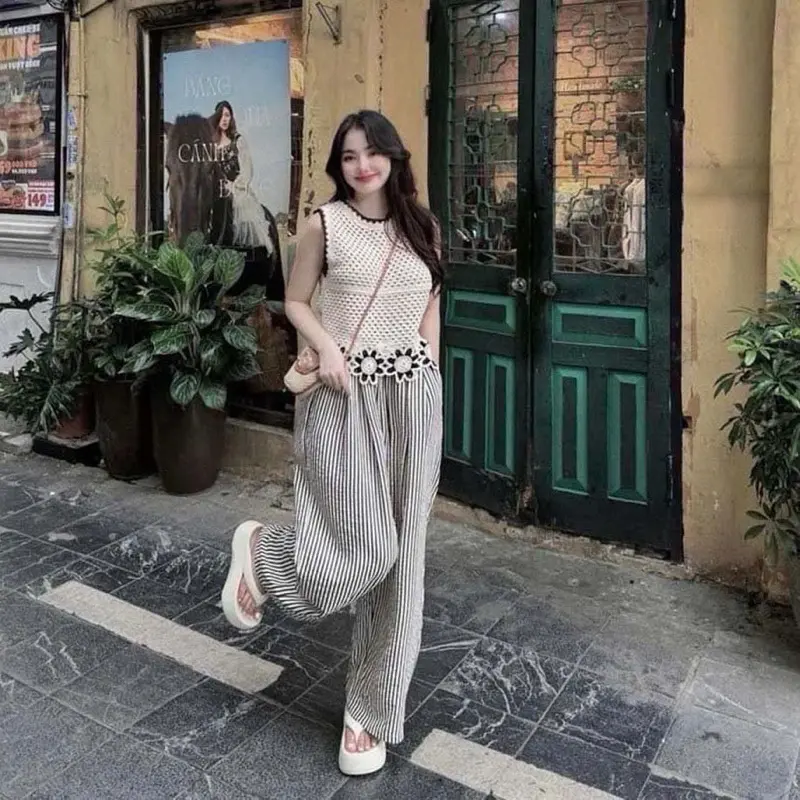 Bộ Thiết Kế áo len Quảng Châu Siêu Phẩm + Quần Suông Sọc Free Size Dưới 55kg - Nữ - Women