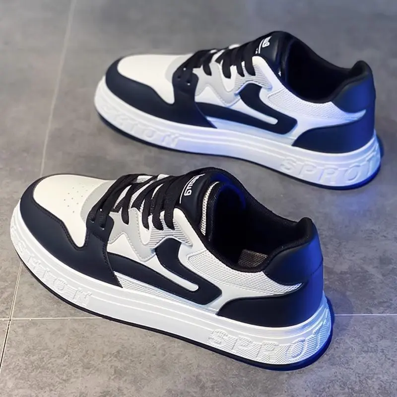 New Shoes Men's Mesh Breathable Boys' Board Shoes Black and White All-Matching Casual Sports Leather Shoes White Shoes Men
