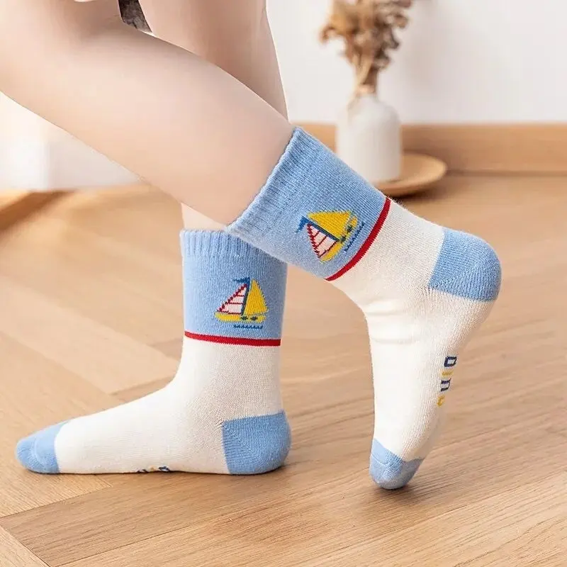 PROMO 6 PASANG KAOS KAKI MOTIF ANAK SEKOLAH 1