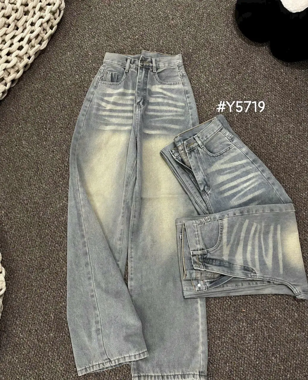 QUẦN BAGGY JEAN NỮ CHẤT BÒ XANH BẠC LOANG 2 MÀU ỐNG RỘNG XUÔNG DÀI GẤP NẾP CAO NÂNG MÔNG HÀN QUỐC HOT TREND 2024 Women Ong Pants quần  jean quần  bò