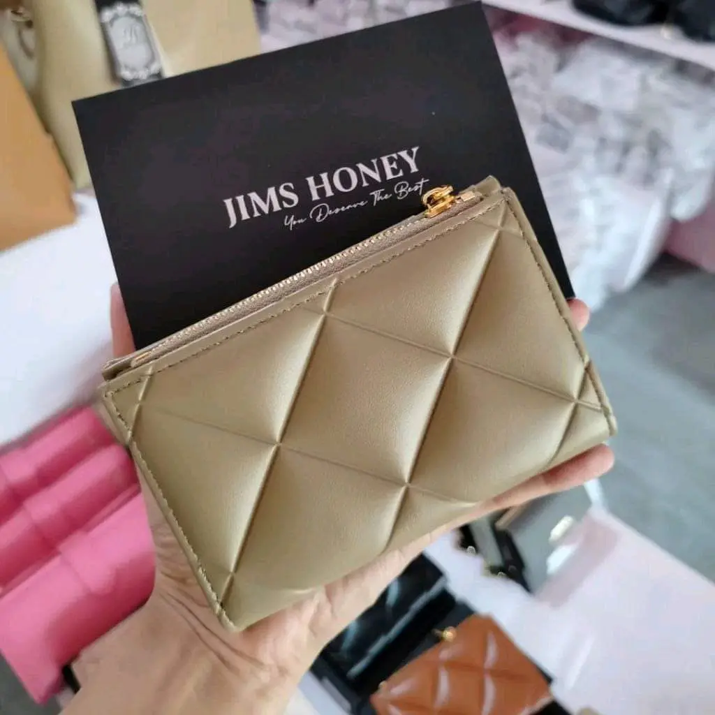 VELVET WALLET