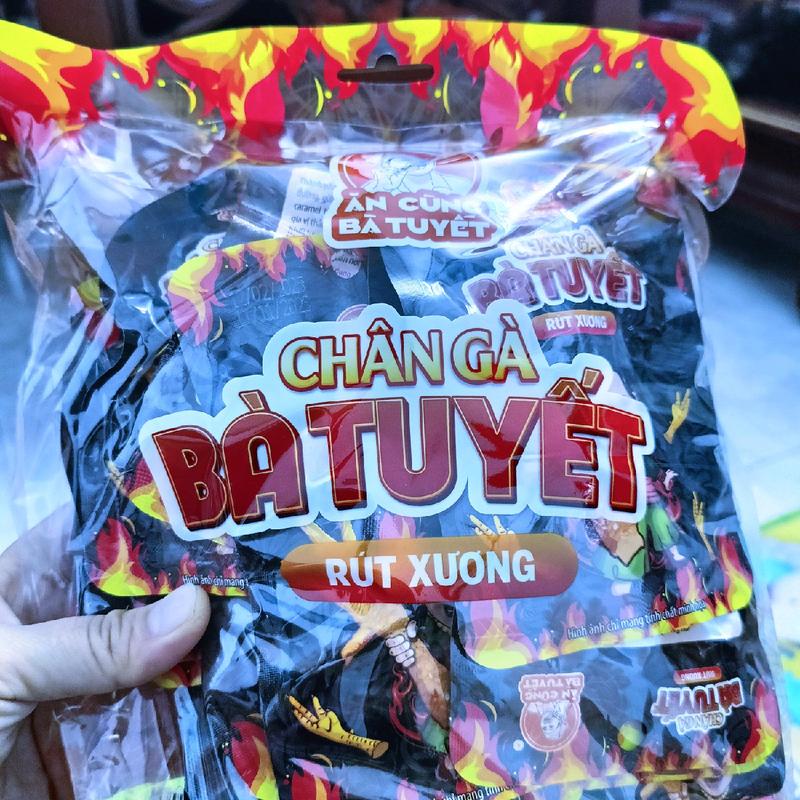 Chân gà bà tuyết 20 chân là thương hiệu  của bà Tuyết 1