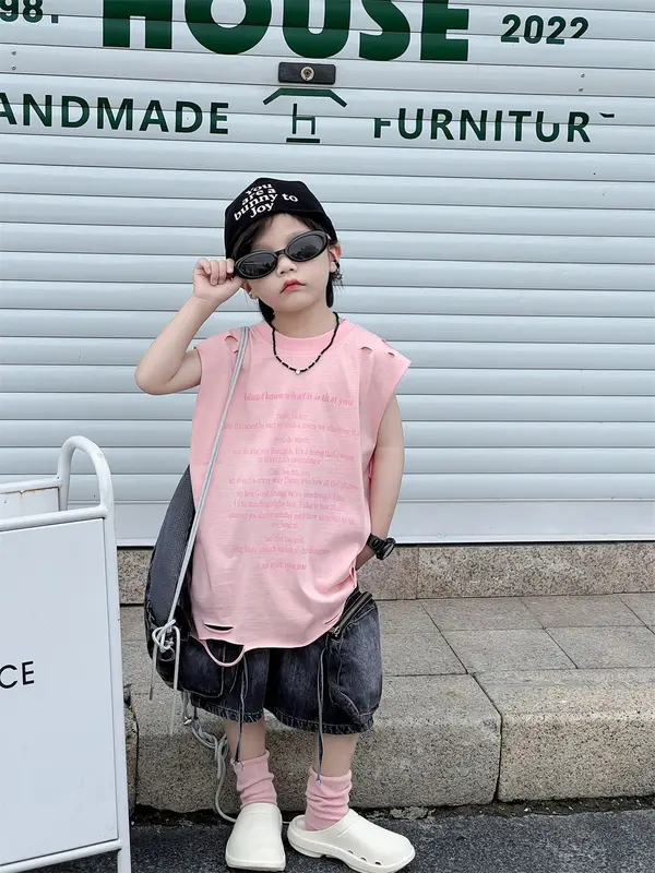 ÁO TANK TOP RÁCH VAI HAI MÀU HỒNG VÀ XANH CHẤT COTTON MỀM MÁT PHONG CÁCH CHO BÉ TRAI VÀ BÉ GÁI Vải Cotton 5