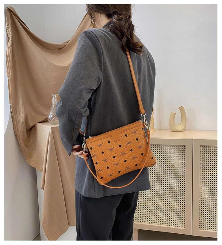 Product Introduction of 2024 New Tote Handheld Bun Mother Female Large Capacity Shoulder Versatile Trendy Two Piece Commuter Bag 8