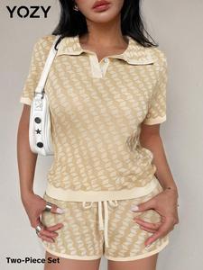 YOZY Women's Geometric Print Short Sleeve Sweater Top & Sweater Shorts Set, Fashion Women's Knitwear for Daily Wear