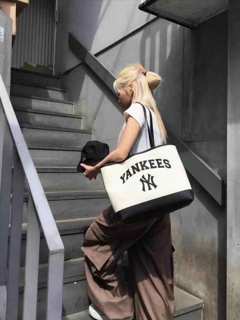 Product Introduction of Túi tote lớn, Thương hiệu M, Hàng mới về, Cửa hàng hành lý Lesheng Quảng Châu 6