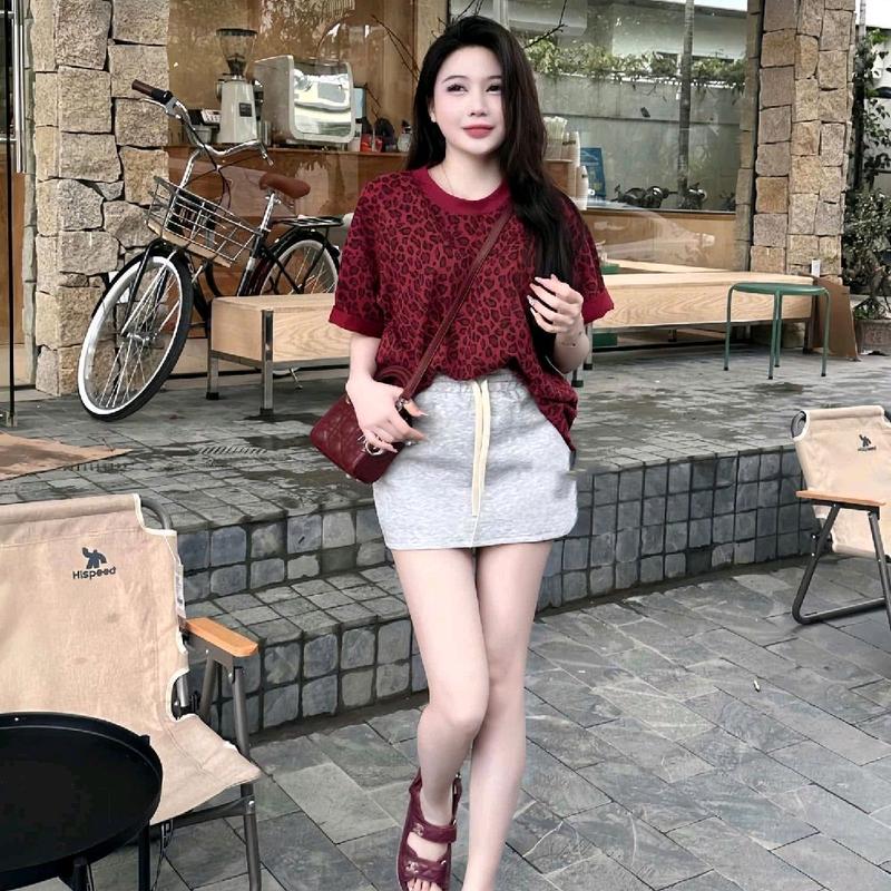 Áo thun cotton 2 chiều (40-70kg) họa tiết da beo form dáng rộng 7