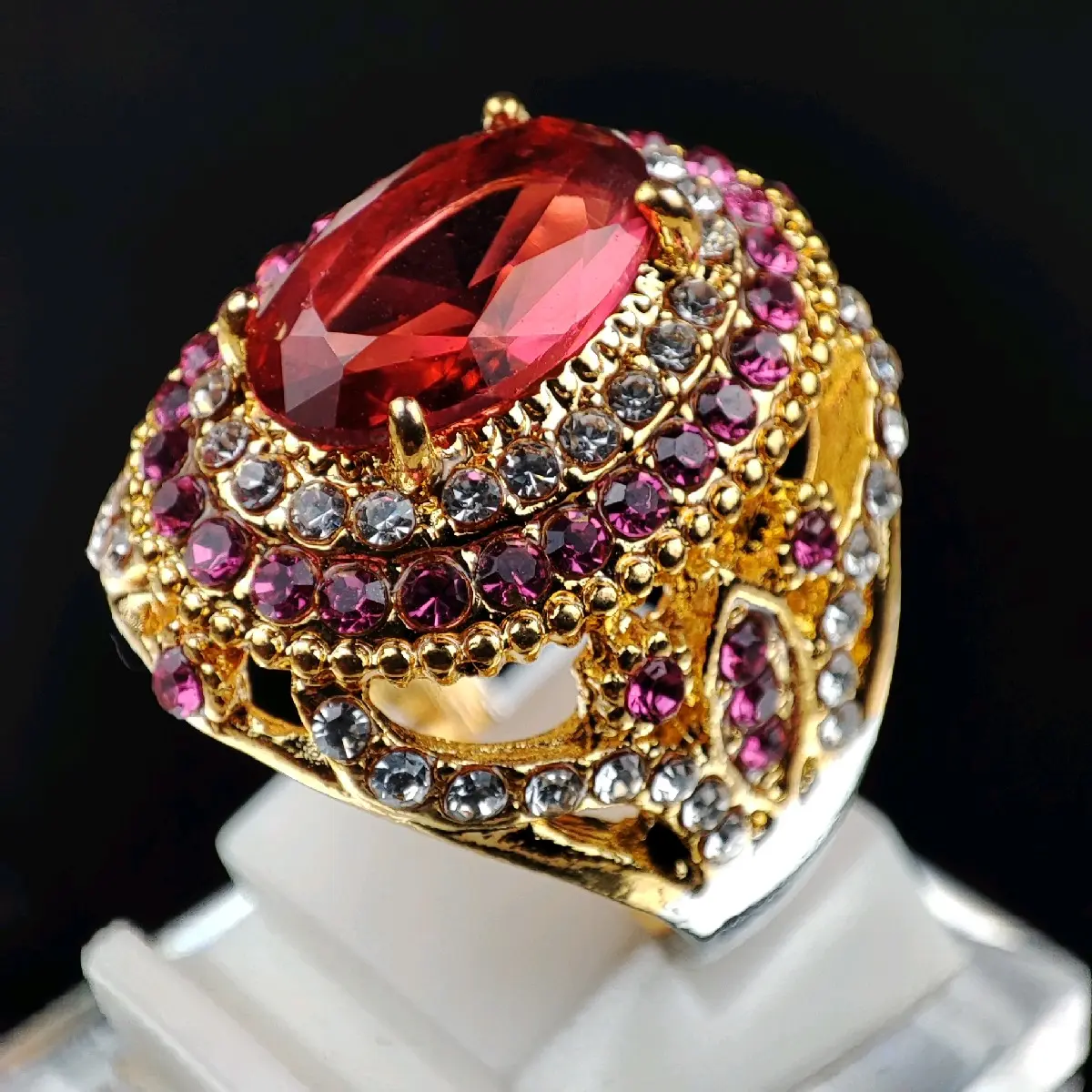cincin merah delima obsidian