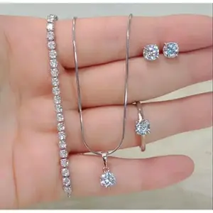 SET PERHIASAN TITANIUM SILVER SERUT MEWAH BERKILAU