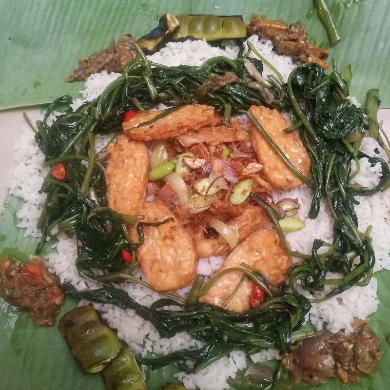 terasi merah tabur asli garut 200gr viral Cemilan Udang Asin 5