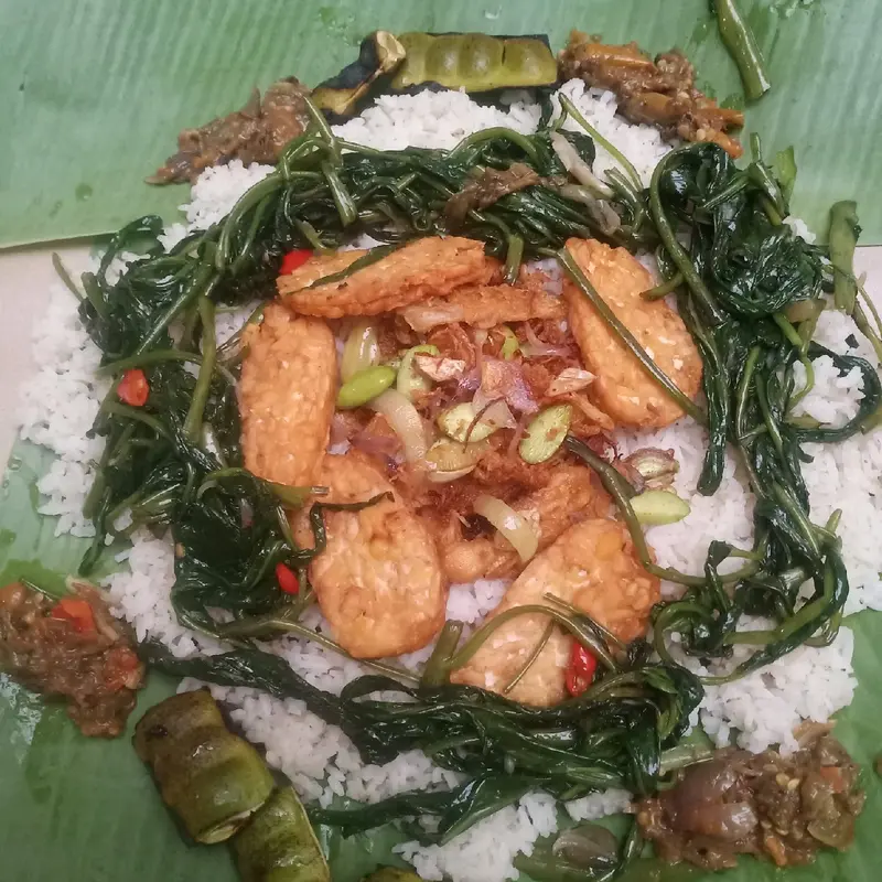terasi merah tabur asli garut 200gr viral Cemilan Udang Asin 5