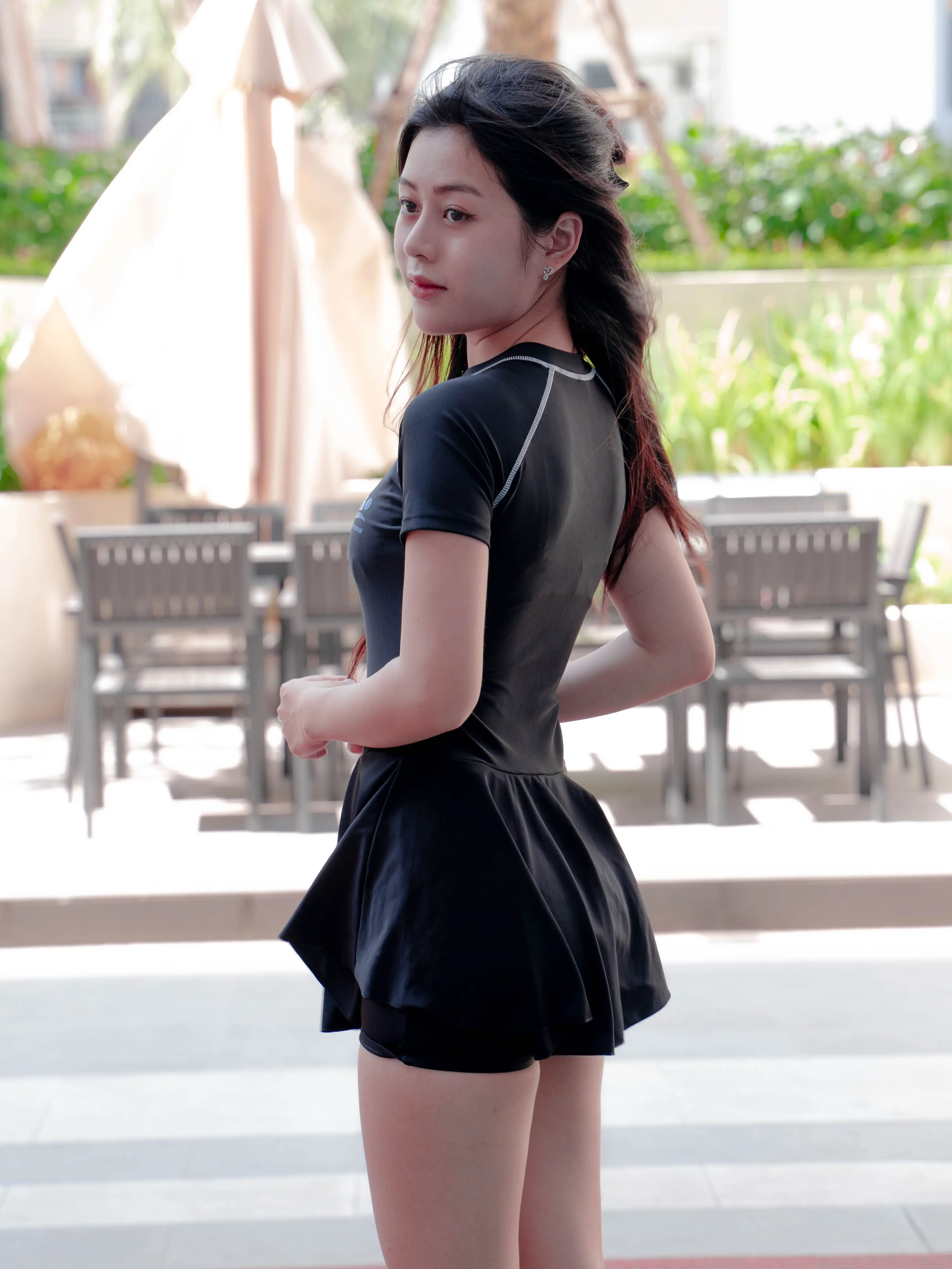 Đồ Bơi Đi Biển Liền Thân Tay Ngắn Váy Xòe Phối Nhiều Màu