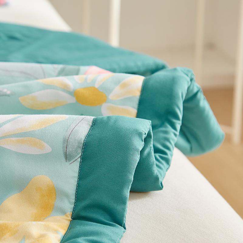 Floral Print Lightweight Summer Quilt, 1 Count Breathable & Moisture-wicking Cooling Quilt, Air-conditioned Room Blanket, Bedding Supplies for Home & Office 6