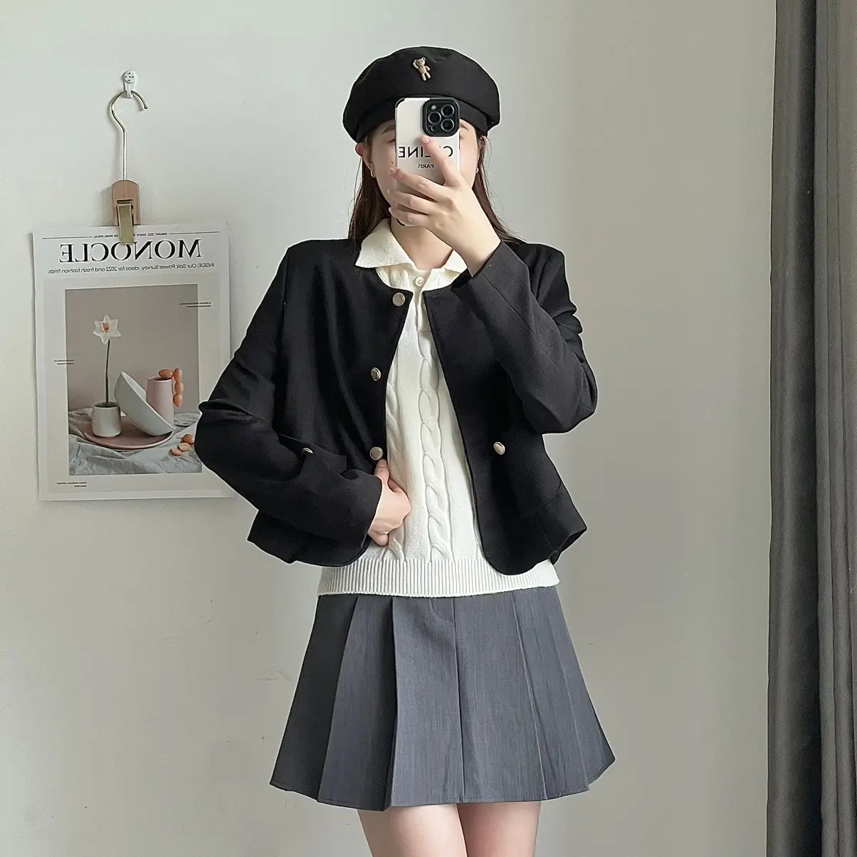 Áo khoác dạ tweed cúc đồng cổ tròn dáng lửng by Lily
