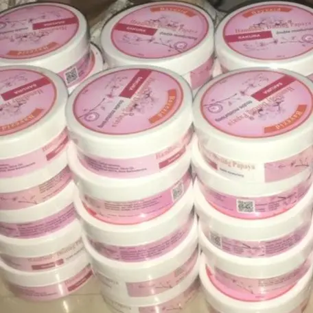 Handbody Mencerahkan Tubuh HANDBODY SAKURA Lotion Pencerah Perawatan Tangan 4