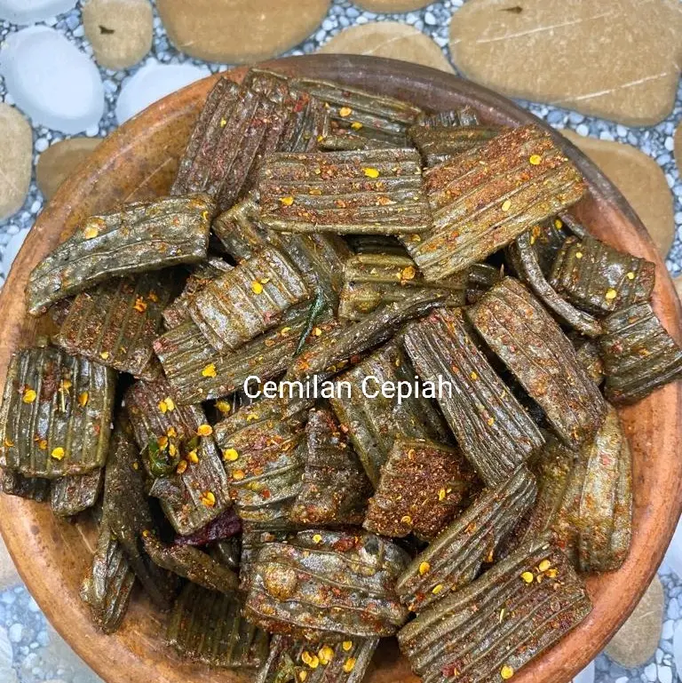 Seblak kerupuk jengkol bantat pedas daun jeruk 1 kg Cemilan Kering