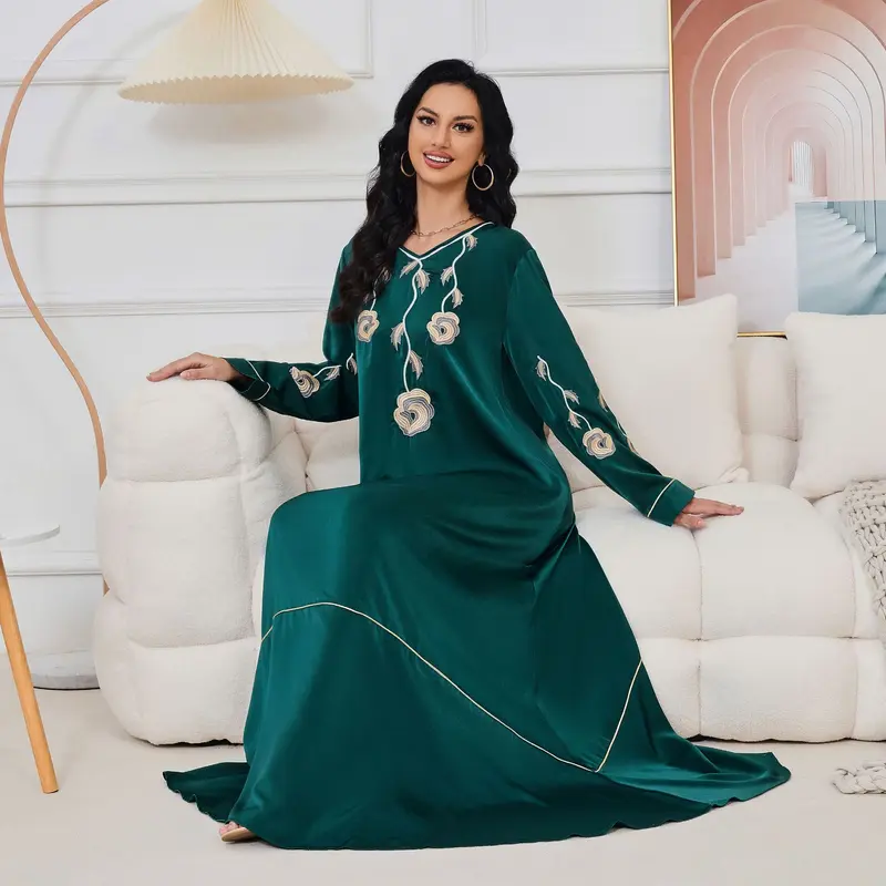 2025 New Middle East Dubai Robe Abaya Embroidered Hot Selling in Stock Elegant Evening Dress Muslim Dress 2