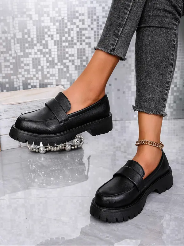 Women's Fashionable Solid Color Slip on Loafers, Casual Comfortable Round Toe Flat Shoes for Daily Wear, Lightweight Breathable Shoes for All Seasons 8