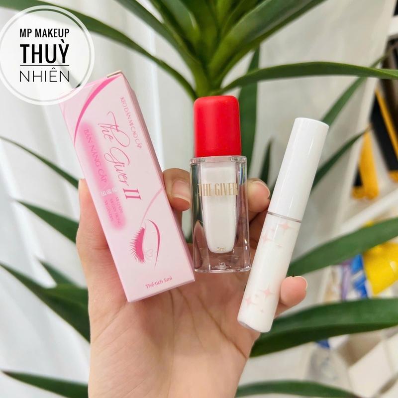 Keo dán mi , lông mi giả The Giver