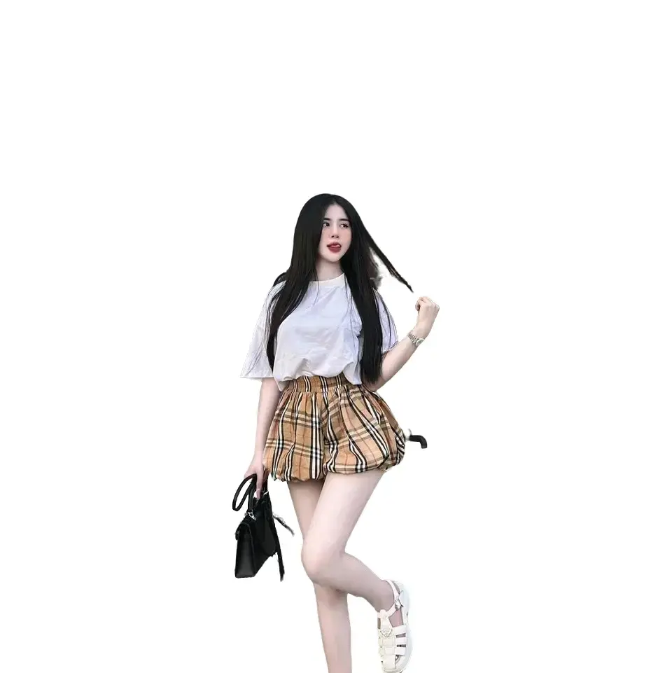 Set bộ áo phông mix quần bí kẻ hottren 2024 Nữ Women Đen