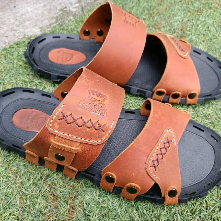 sandal kulit asli Coklat Karet