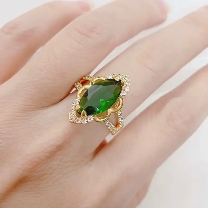 Nhẫn nữ mạ vàng 2 màu xanh đỏ xinh xắn đá hạt dưa Women 2