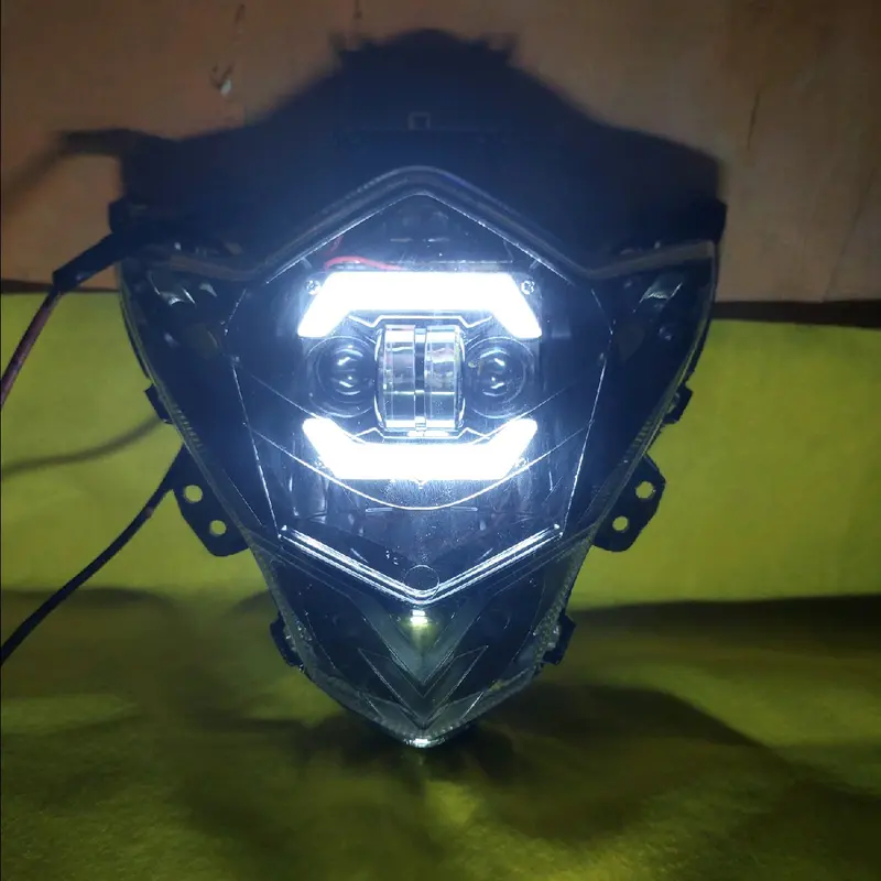 LAMPU DEPAN  MOTOR SATRIA FU FACELITE COSTUME DAYMAKER 2