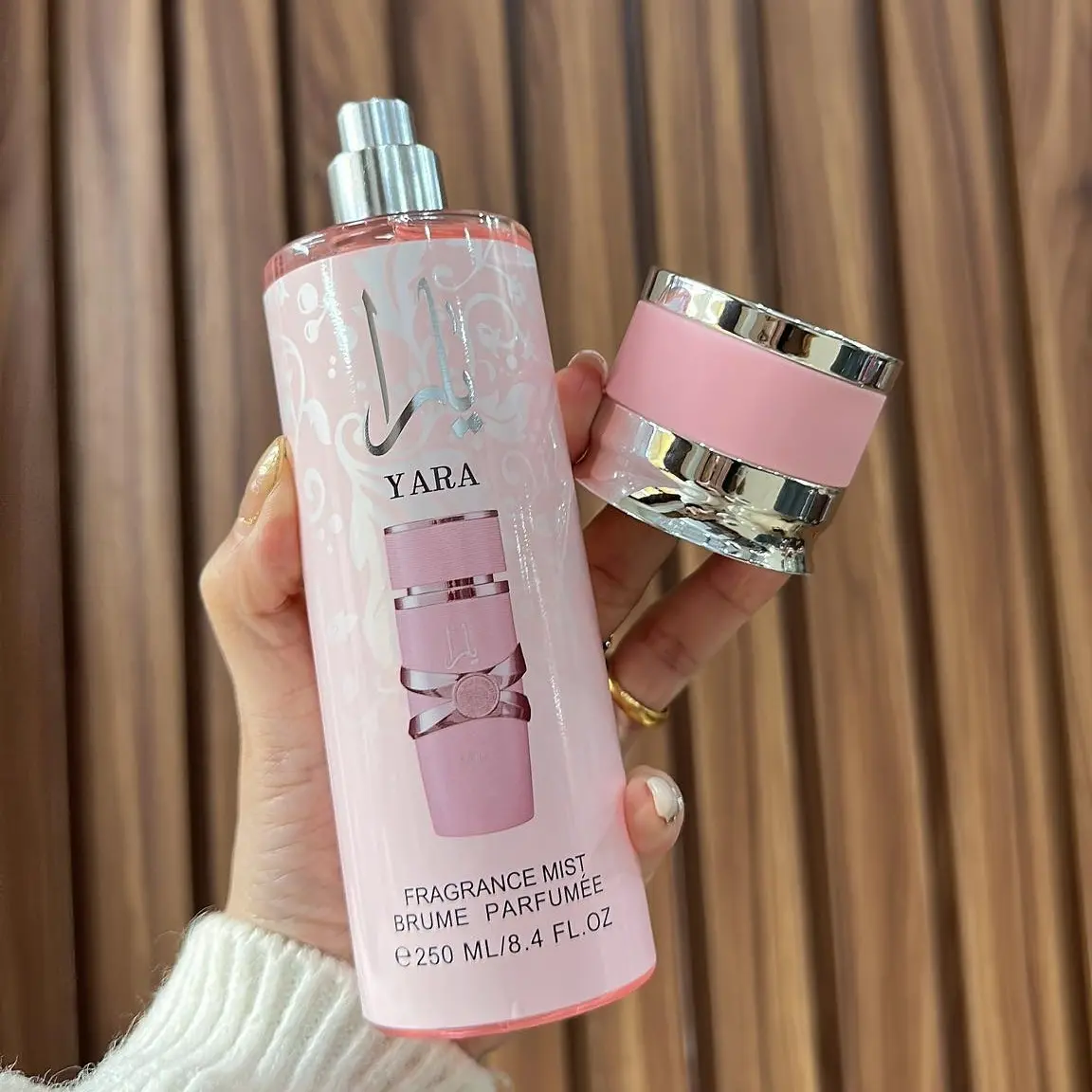 Xịt Thơm Body Dubai Yara - Hương Phấn Thơm Sang Trọng - Chai 250ml