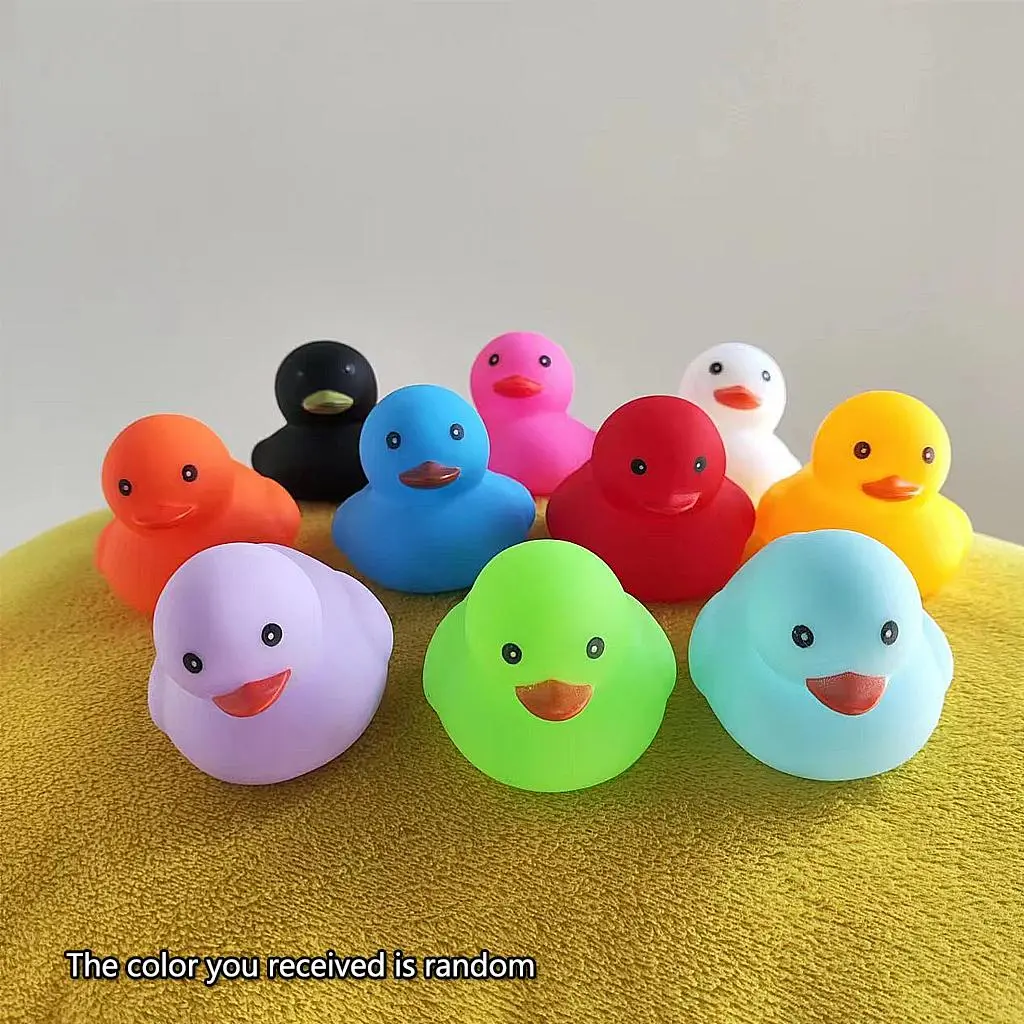 10pcs Random Color Mini Ducks Toy, Portable Creative Ducks Squeaky Toy, Water Bath Shower Desk Decoraion
