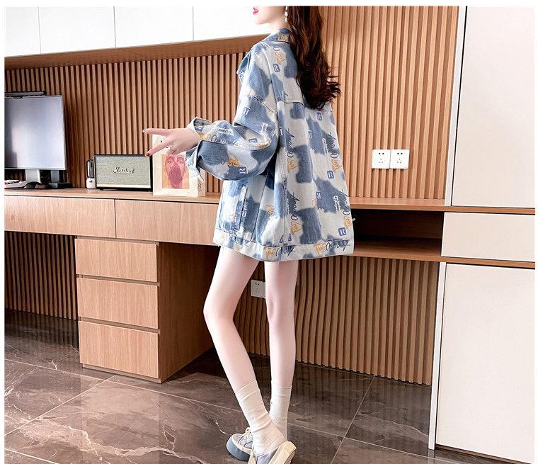 Product Introduction of Áo Khoác Denim, Thiết Kế Tươi Mới, Dành Cho Nữ, Mùa Thu 2023 Hàng Mới Về, Thiết Kế Đẹp, Phong Cách Thường Ngày Ins Người Nổi Tiếng Trên Internet, Áo In Hình, Siêu Phổ Biến Top Women Jacket Top Women 4