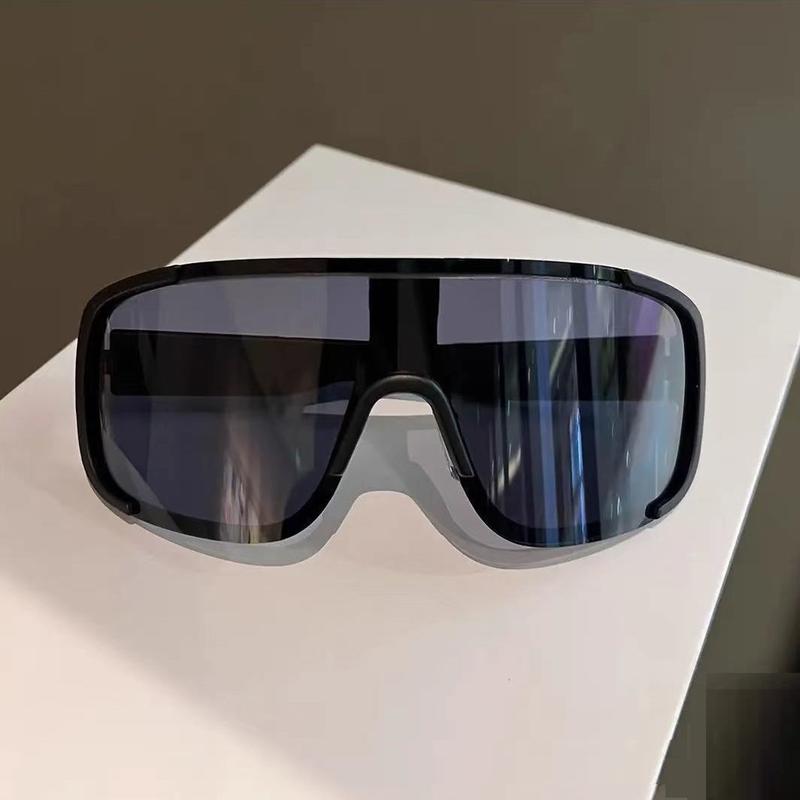 Product Introduction of Cermin Mata Hitam Sukan, untuk Berbasikal dan Aktiviti Luar, Fesyen Eropah dan Amerika, Sesuai untuk Lelaki dan Wanita, Cermin Mata Pelindung Matahari Mendaki Gunung Baharu, Cermin Mata Hitam Cermin Depan Warna 9