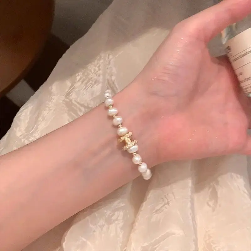 Letter H Natural Freshwater Pearl Bracelet for Women, Light Luxury, Niche, Exquisite, High-Value, Student Party, Best Friend Jewelry, High-End
