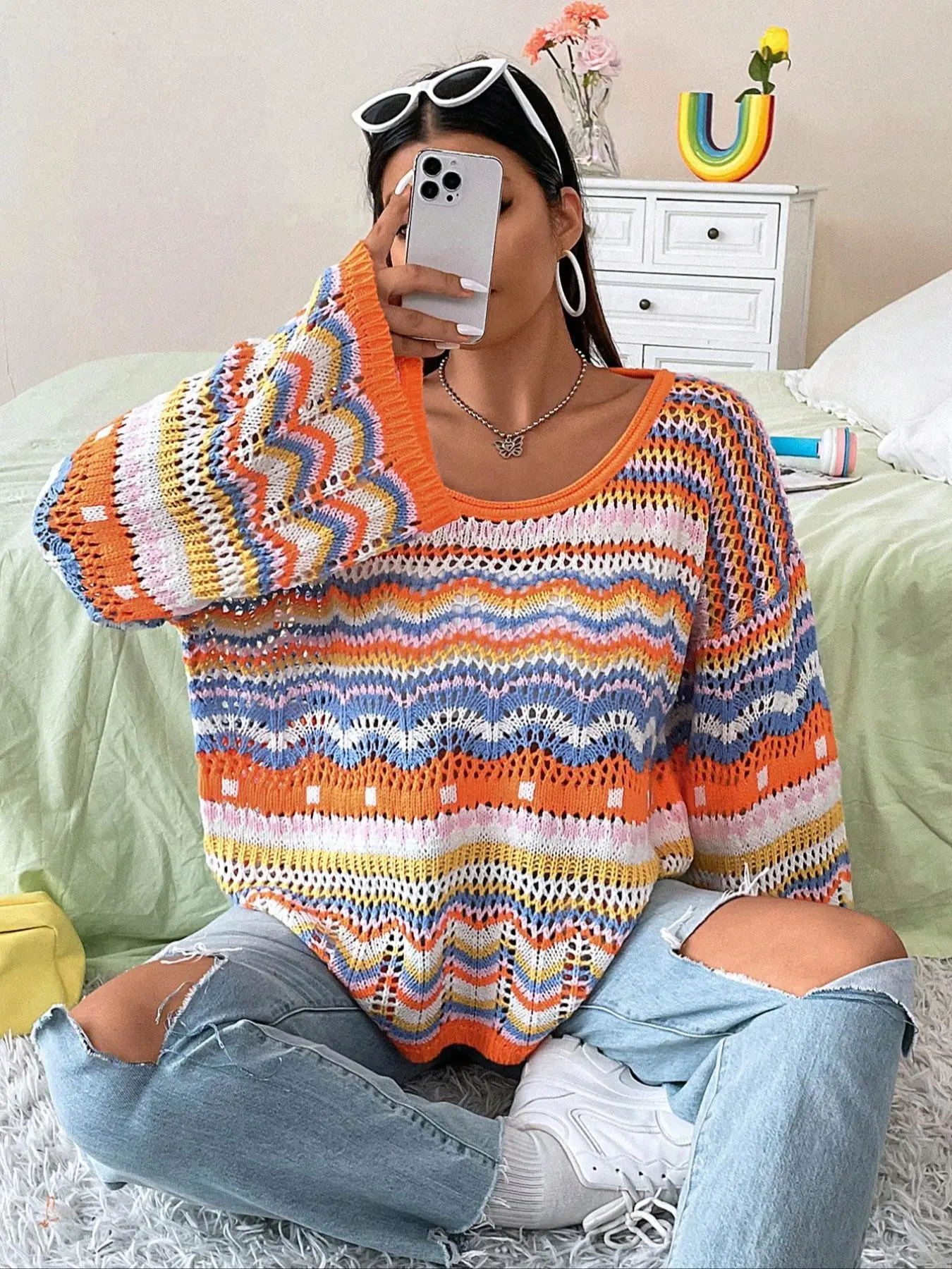 【Plus Size】 Colorblock Hollow Out Drop Shoulder Sweater, Casual Long Sleeve Scoop Neck Jumper for Fall & Winter, Women's Plus Clothing for Daily Wear
