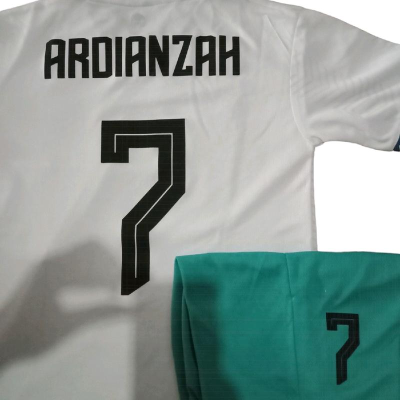 Baju Bola Anak FREE CUSTOM NAMA NOMOR PUNGGUNG Stelan Jersey Jersy Jersi Anak Umur 4 Tahun Sampai 14 Tahun Jersi Timnas anak Jersey Sepak Bola Jersey Futsal Volleyball Seragam Olahraga Pria Wanita Nyaman Outdoor 3