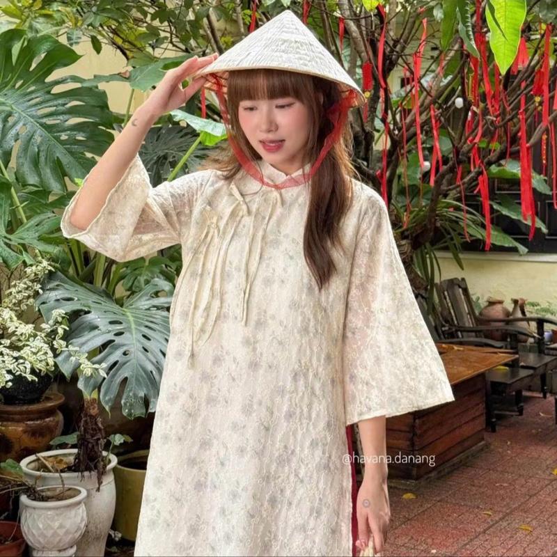 ￼Áo dài voan tơ TỬ KỲ in hoạ tiết hoa nhỏ pastel phối dây buộc nơ cách điệu kèm quần satin 5