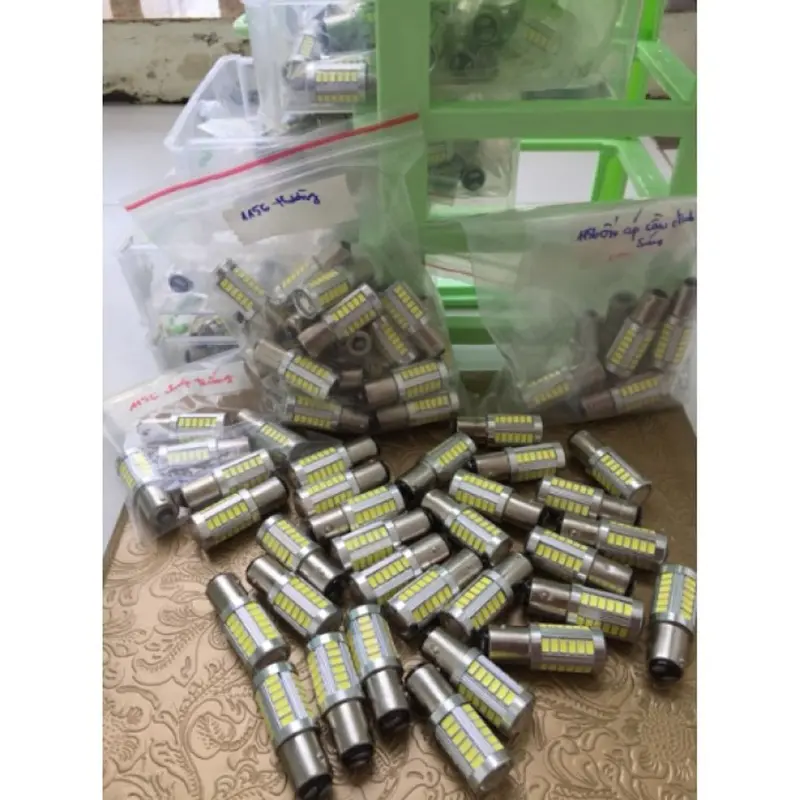 Phanh nhấp nháy 33 tim đèn hậu siêu sáng xe máy nhấp nháy đèn phanh sau đèn sương mù đèn hậu chớp nháy sử dụng điện 12v Ô Xi Nhan Led Phụ Tùng 1