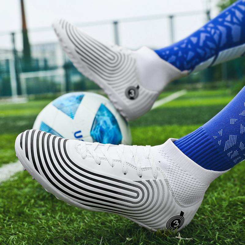Product Introduction of Soccer shoes man women outdoor training football boots sneakers non-slip sport turf soccer cleats 38