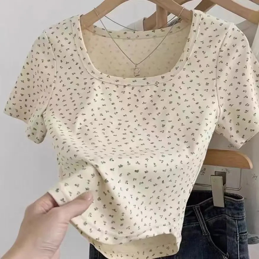 Áo Thun Hoa Cổ Vuông ngắn Tay Áo, Dành Cho Phụ Nữ, Phong Cách Cao Cấp Mùa Hè Hợp Xu hướng Thanh Lịch Và Dễ Phối Đồ Áo Ôm Sát Ngắn Mỏng