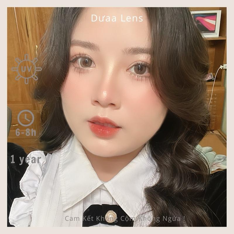DƯAA LENS - Kính Áp Tròng Nâu 211 Brown Nây Tây Viền Nhạt [Giá 1 Cặp - Tặng Kèm Khay Đựng & Dụng Cụ Đeo]