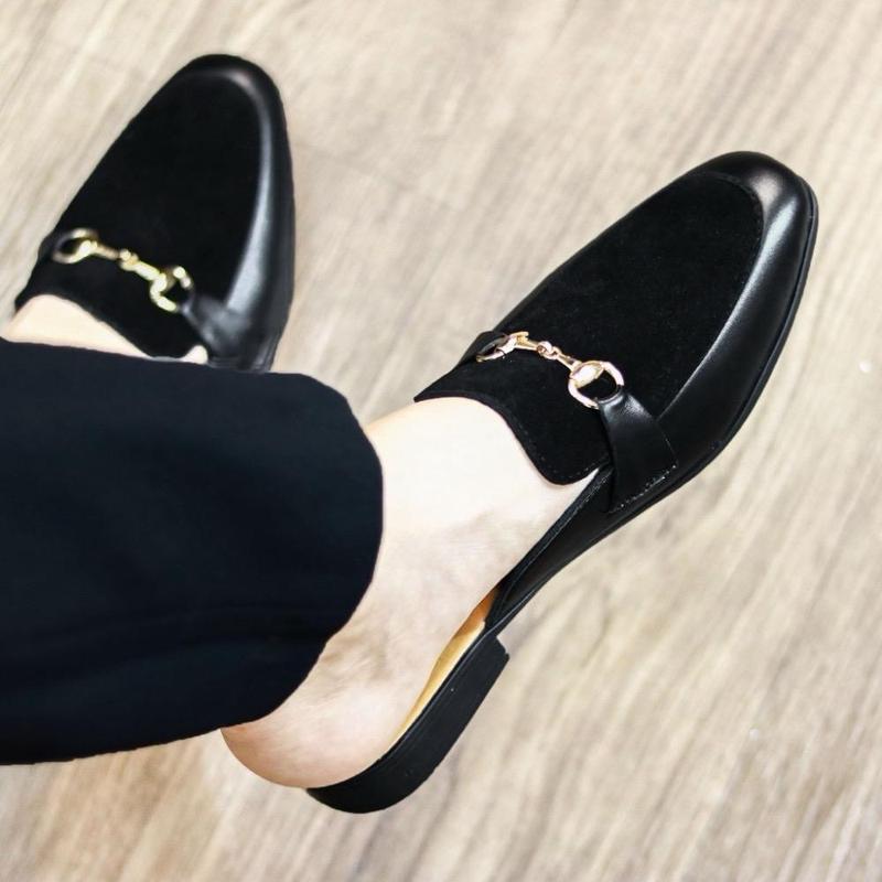 sục nam cao cấp > sục nam hở gót da lộn gắn mắc tai chuột sang trọng, thoải mái cho chân, dễ dàng phối đồ , đẹp mọi nơi Shoes DéP Đế Bằng GiàY 0