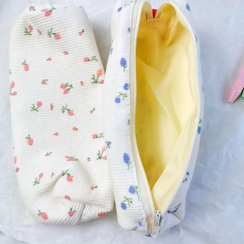 Mismi Alice Pencil Case Kotak Pensil Sekolah Motif Little Flower Perempuan Trendy - PC2A 7