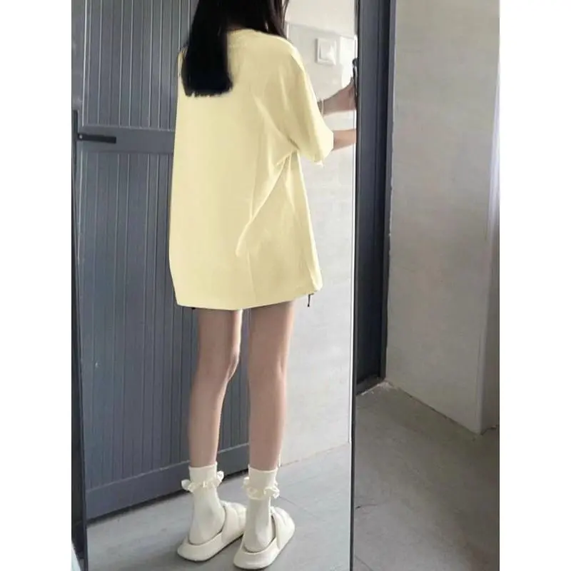 Áo Thun Phong Cách Mỹ Bán Chạy, ngắn Tay, Màu Be, In Chữ Bong Bóng Sữa, Dành Cho Nữ Sinh, Mặc Mùa Hè, Dáng Rộng Vừa Vặn, Áo Dễ Phối Đồ Phong Cách Hàn Quốc 4