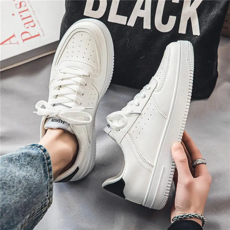 White Shoes Men's Spring Breathable Youth Casual Versatile Men's Shoes 2024 New Pure White Sports Board Shoes for Students