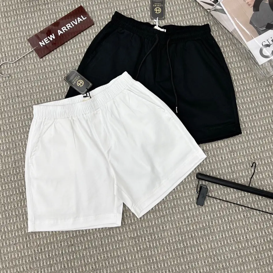 Quần sooc kaki trên đầu gối vải co dãn thoả mái