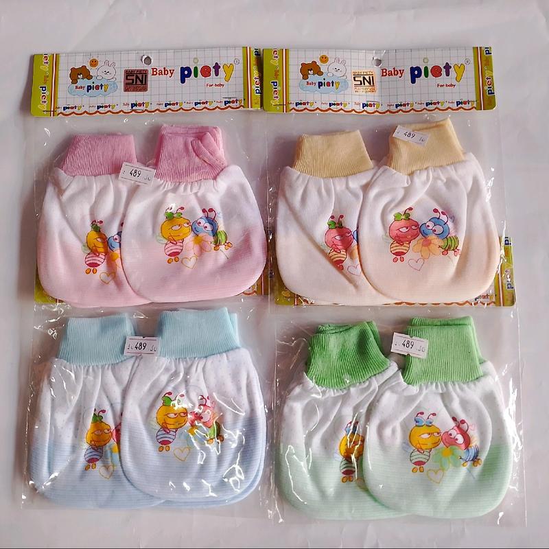 set sarung tangan sarung kaki baby 0