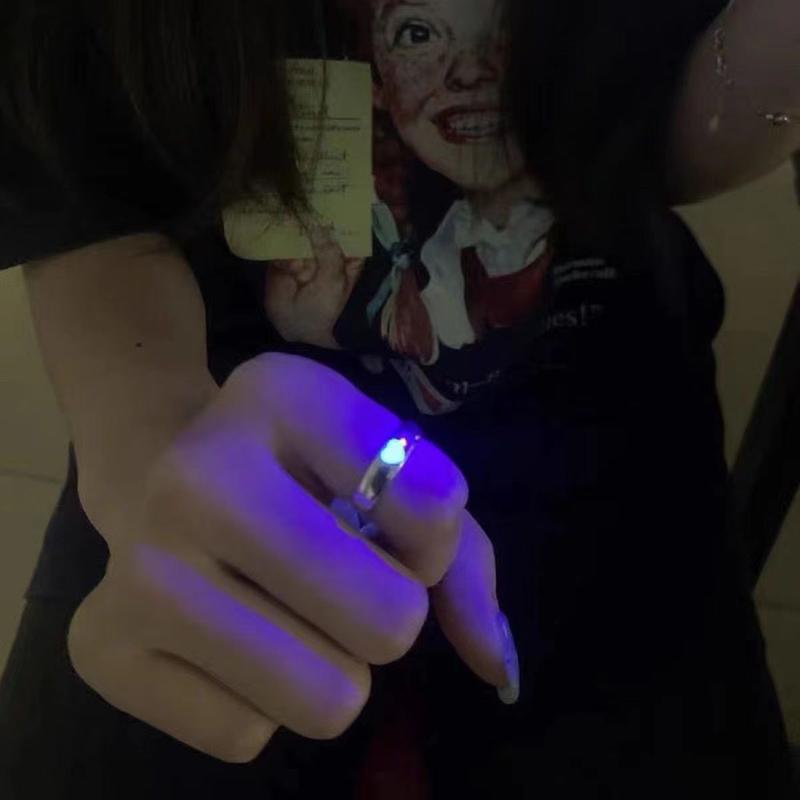 Product Introduction of Japanese and Korean Elemexsu Niche Love Luminous Ring Adjustable Mouth One Pair of Lovers Ring for Girlfriend 5