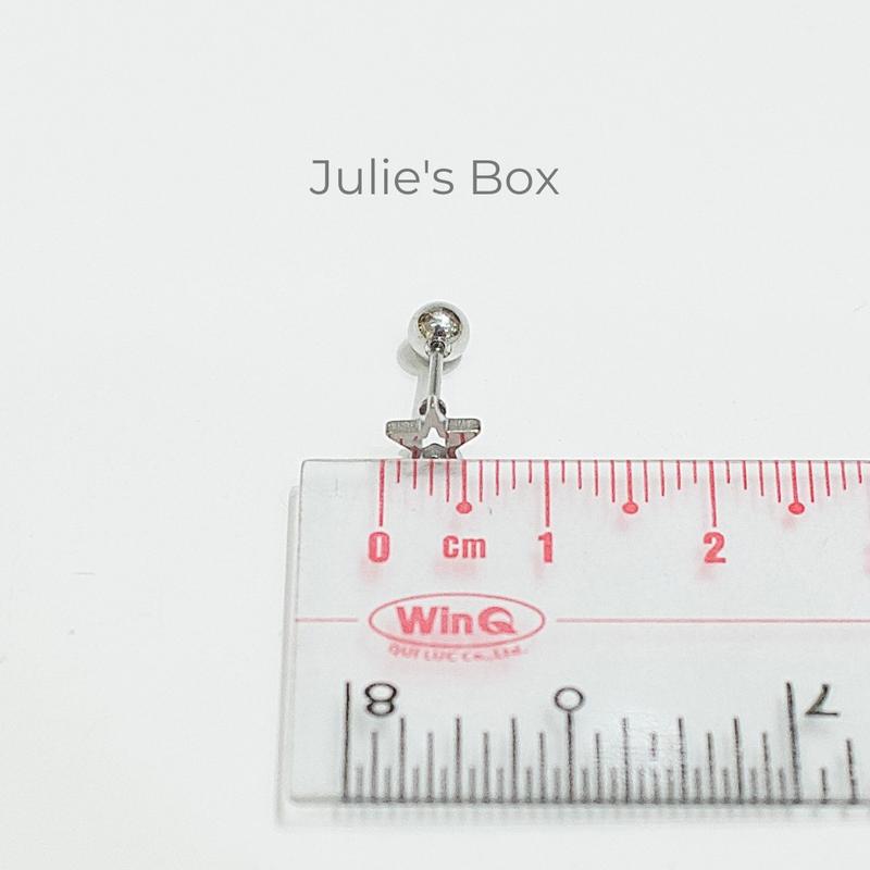 [1 Chiếc] [BẤM] Khuyên tai Unisex Ngôi Sao Rỗng Nhỏ Màu Bạc Không Gỉ Sét Không Ngứa Không Đen Julies Box 66 3
