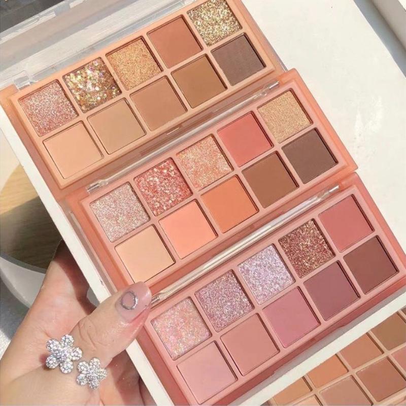 Product Introduction of Mắt nói lời chưa cần lời  Phủ bóng là tỏa sáng! Bảng phấn mắt nhũ kim tuyến Sweet Mint 10 ô, Phấn mắt 10 ô Sweet Mint lên tone màu cực đẹp siêu xinh bảng  ấm  mona nước  tẩy  trang  b5  son mi  giả  hoa  quỳ  tử  dino  215  biết romand  25 sonduongmoi 18