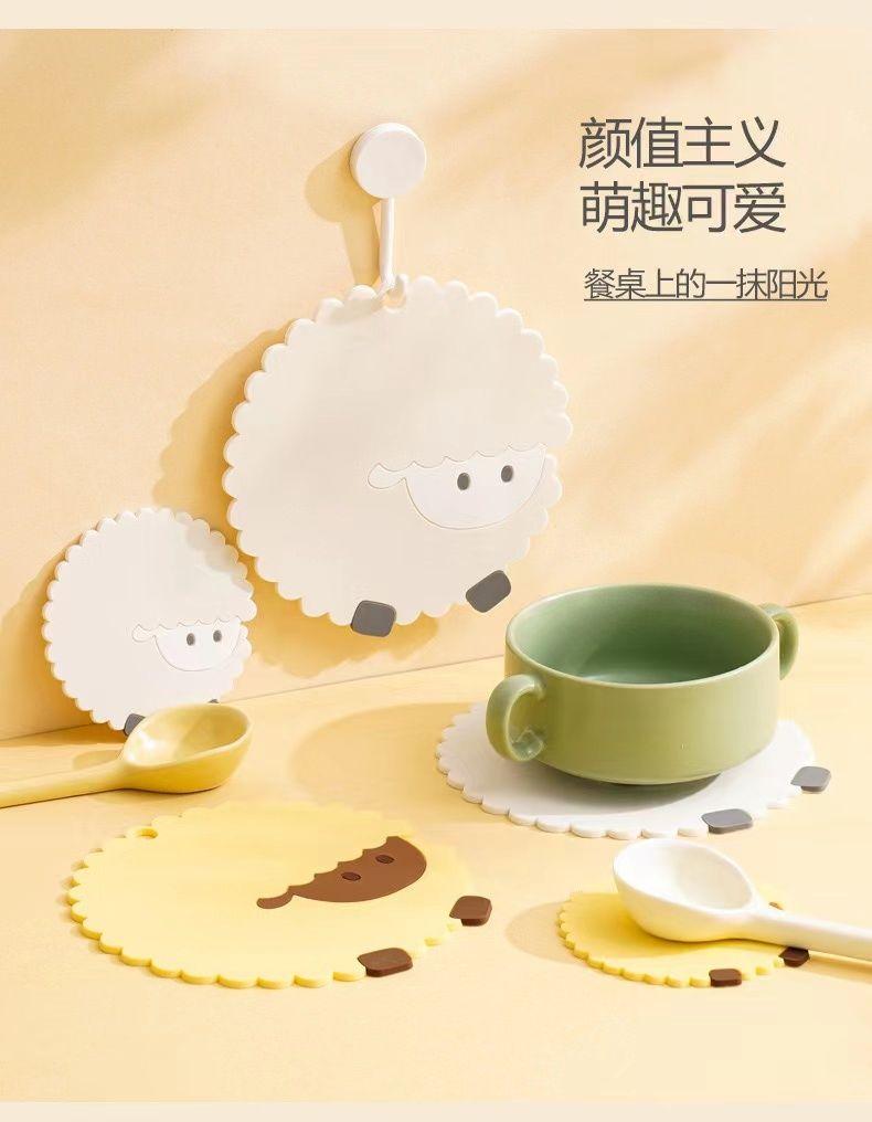 Product Introduction of Tuantuan Sheep Household Tea Cup Mat Placemat Bowl Mat Thickened Anti-scald High Temperature Resistant Food-grade Silicone Heat Insulation Mat Bowl Mat 16